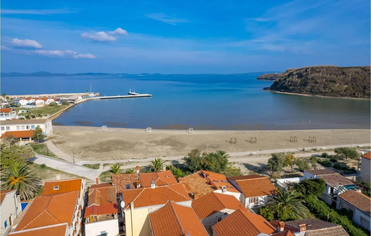 Amazing Home In Susak With Kitchen